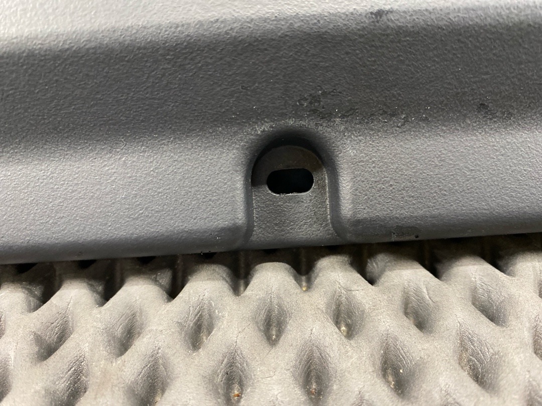 Обшивка крышки багажника, 1420 рублей, Красноярск