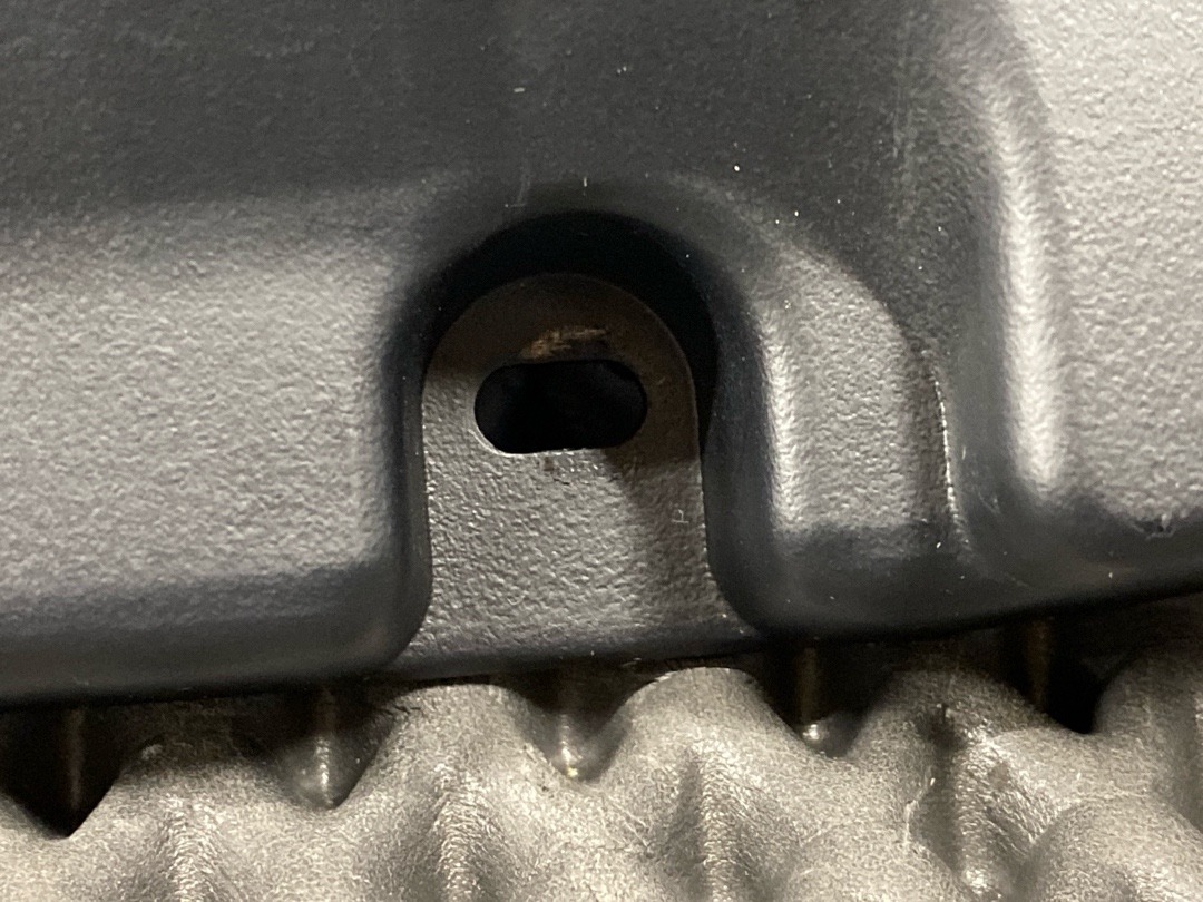 Обшивка крышки багажника, 1420 рублей, Красноярск