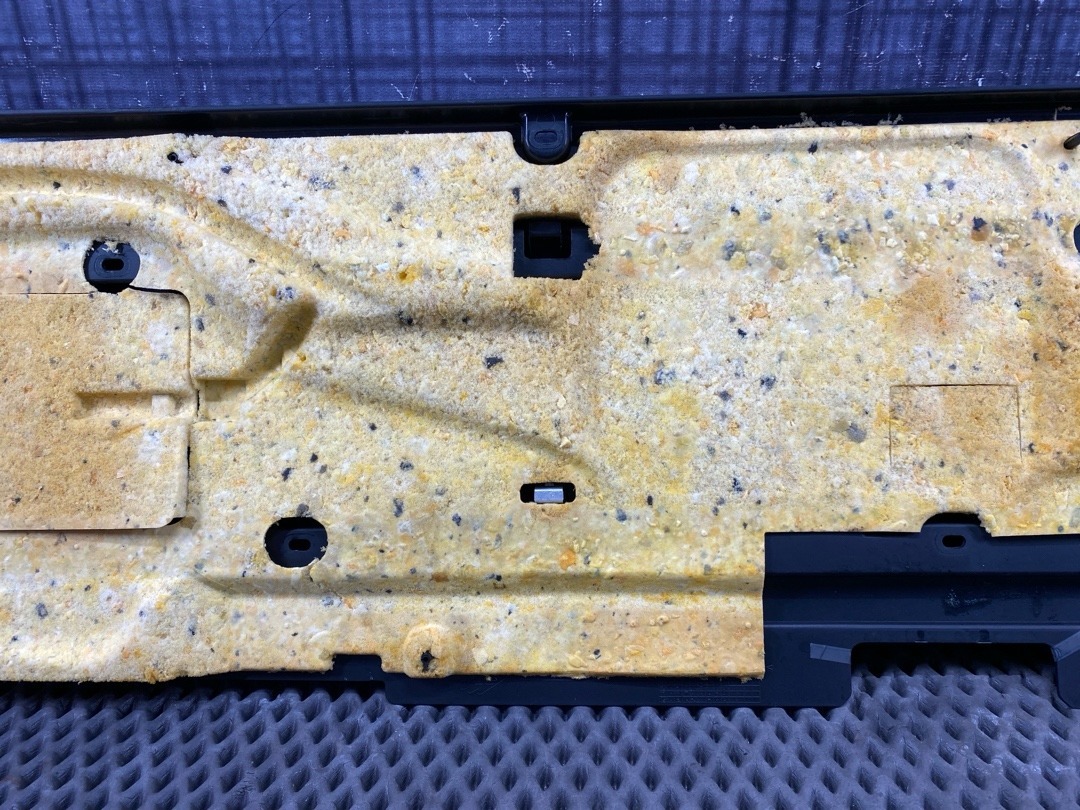 Обшивка крышки багажника, 1420 рублей, Красноярск