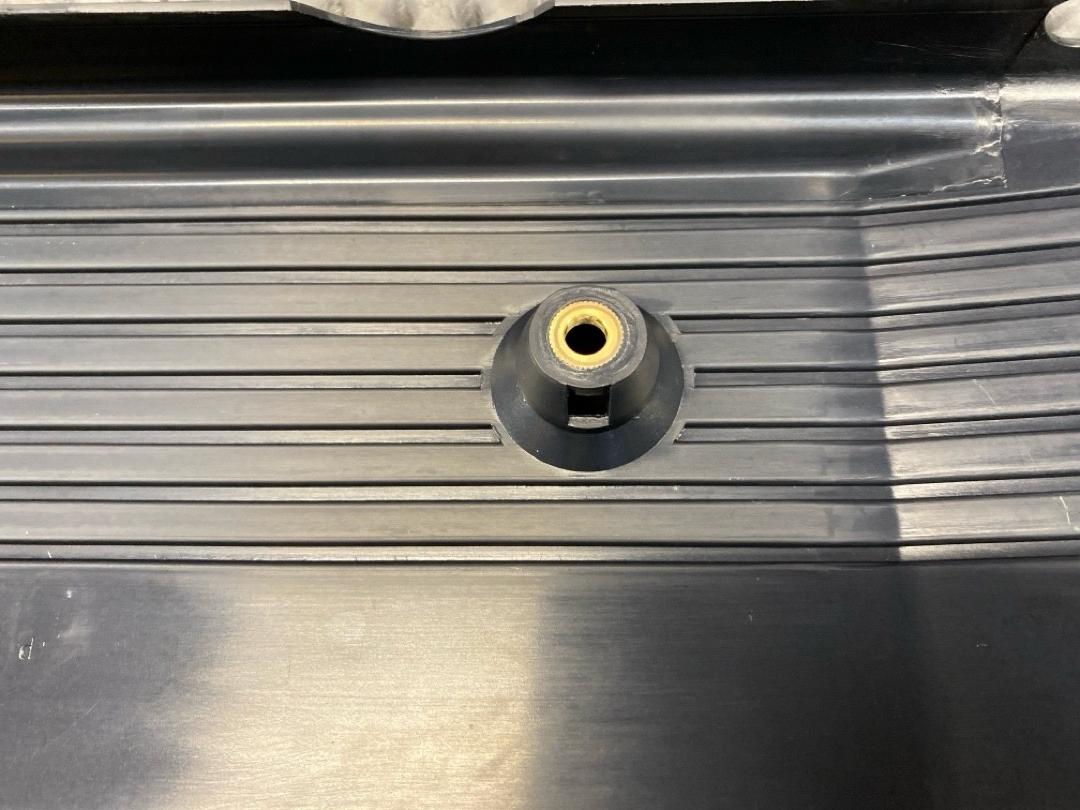 Декоративная накладка двигателя, 980 рублей, Красноярск