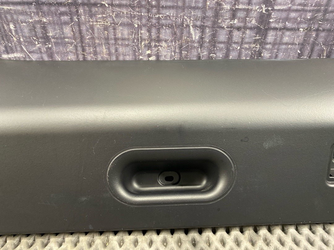 Пластик крышки багажника, 860 рублей, Красноярск