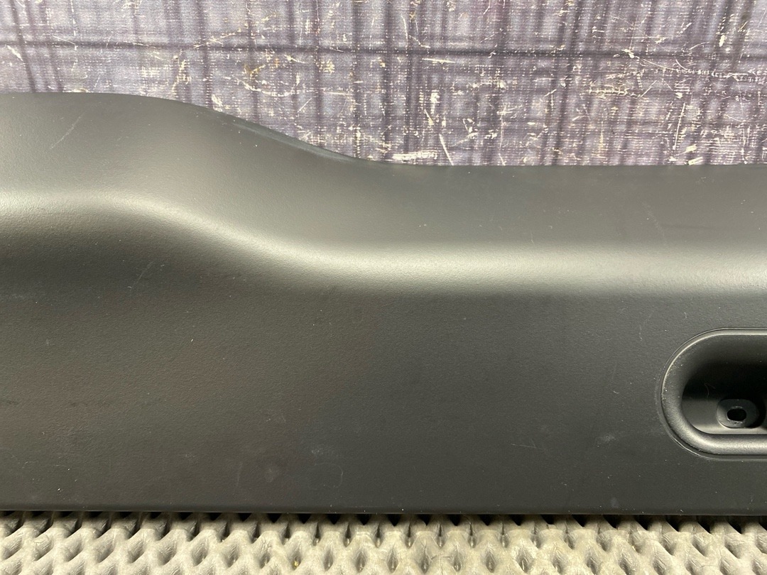 Пластик крышки багажника, 860 рублей, Красноярск