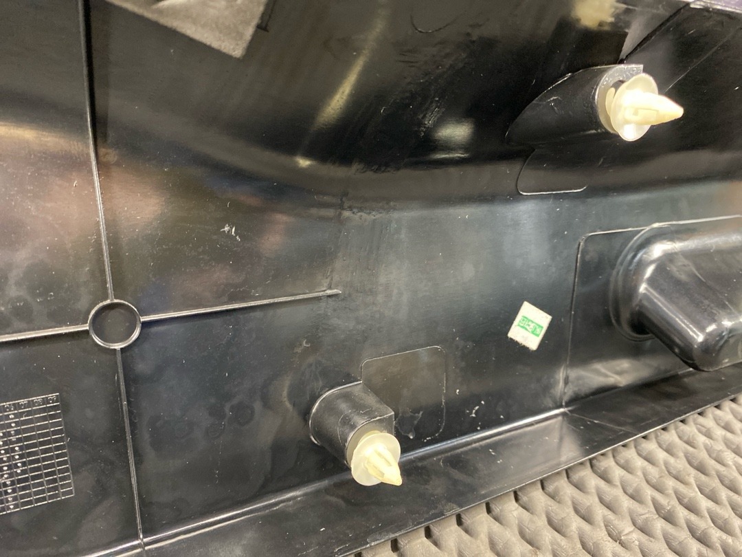 Пластик крышки багажника, 860 рублей, Красноярск