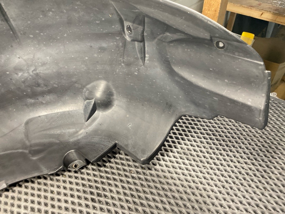 Подкрылок, 1120 рублей, Красноярск