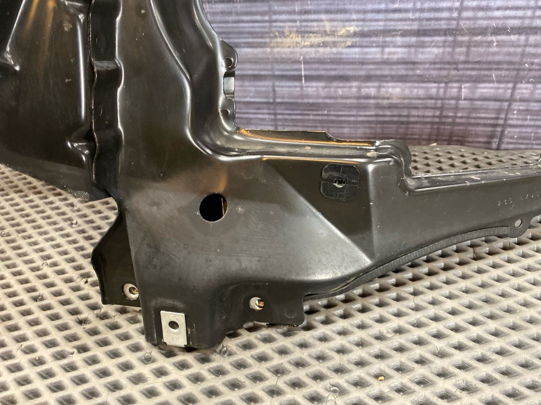 Рамка радиатора, 6740 рублей, Красноярск