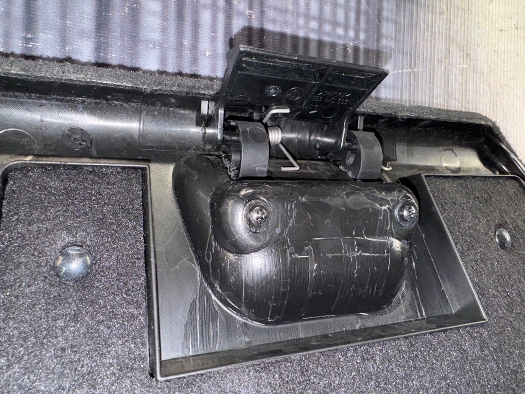 Обшивка багажника, 970 рублей, Красноярск