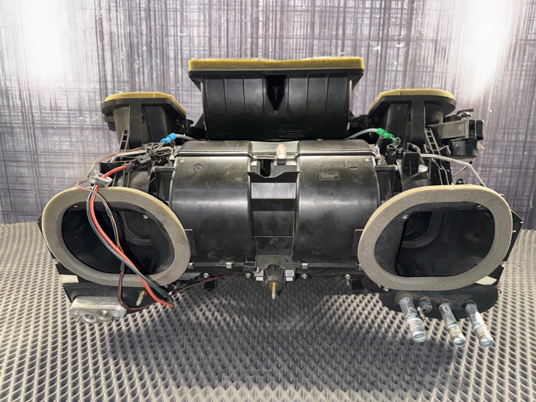 Корпус печки, 6420 рублей, Красноярск