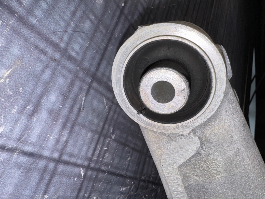 Рычаг подвески, 4090 рублей, Красноярск