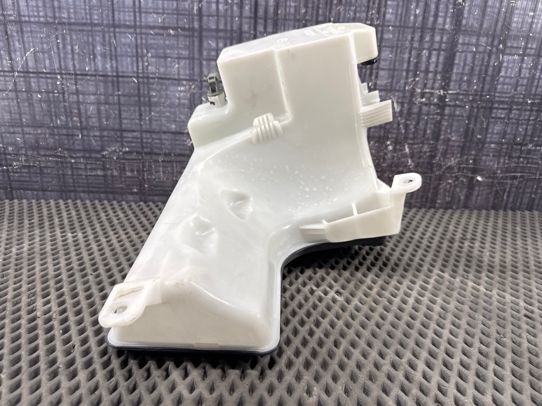 Бачок омывателя, 1540 рублей, Красноярск