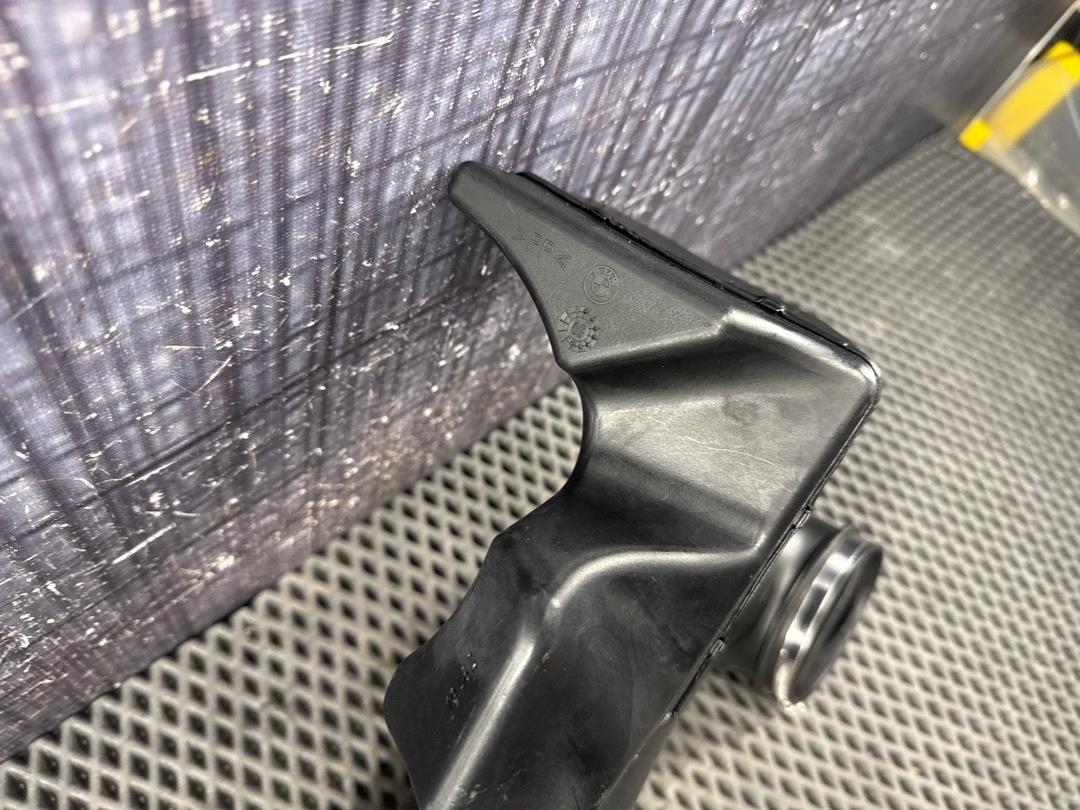 Гофра впуска, 1810 рублей, Красноярск