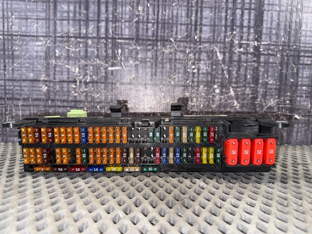 Блок предохранителей, 2150 рублей, Красноярск