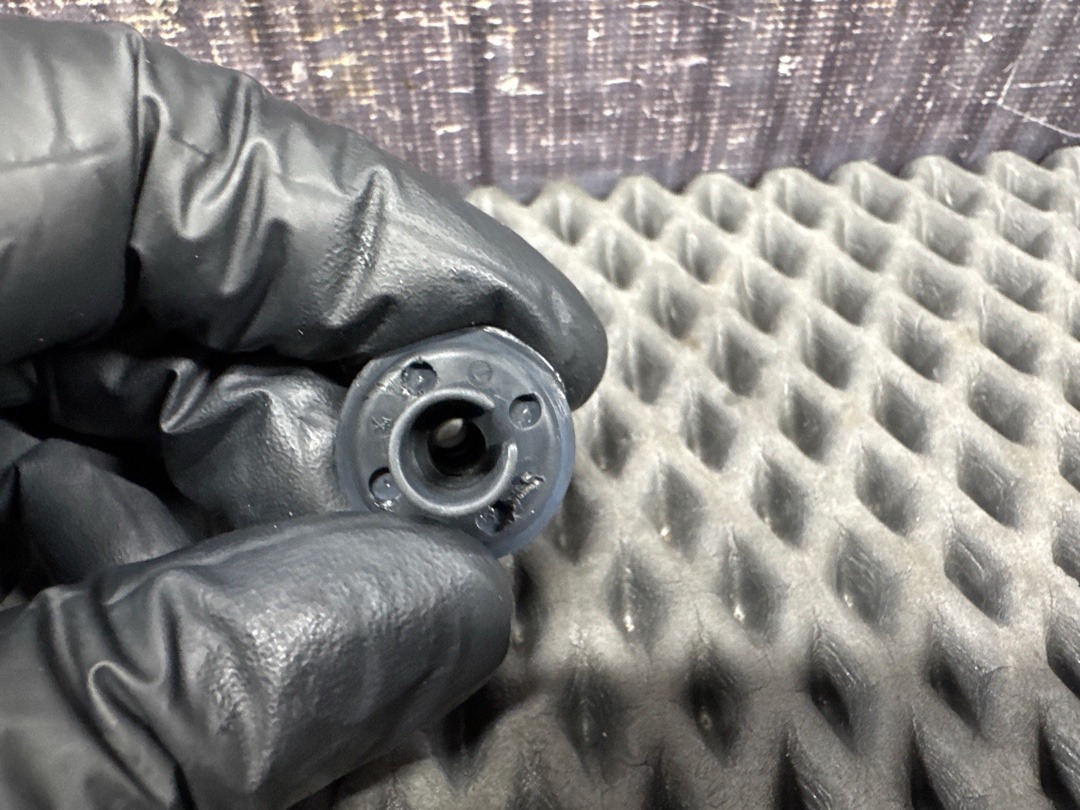 Направляющая замка лючка бензобака, 620 рублей, Красноярск