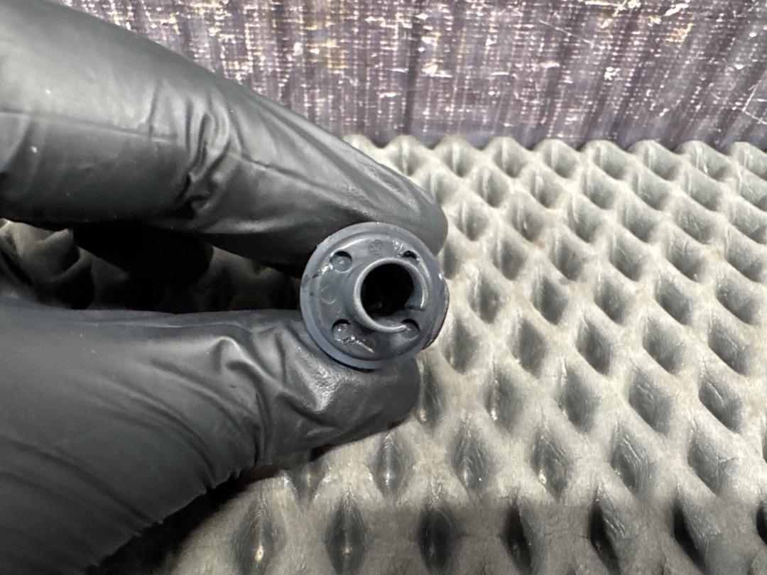 Направляющая замка лючка бензобака, 620 рублей, Красноярск