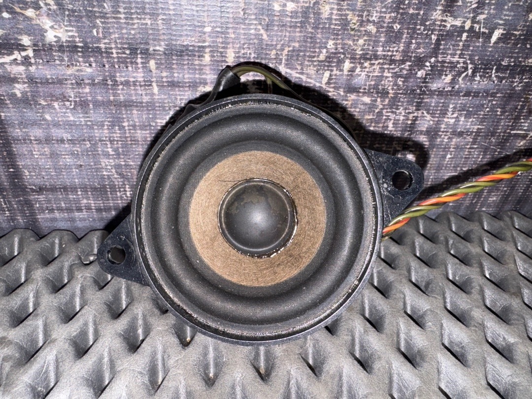 Динамик, 680 рублей, Красноярск