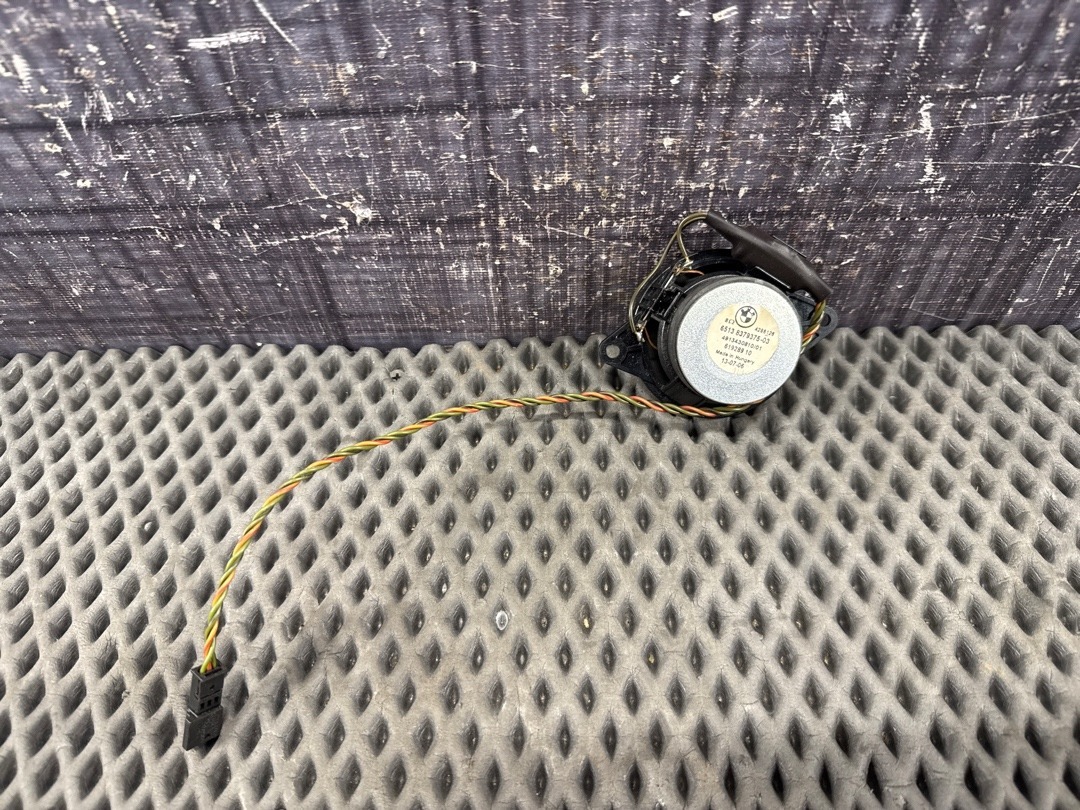 Динамик, 680 рублей, Красноярск