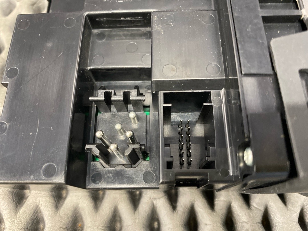 Кнопка стеклоподъемника, 1240 рублей, Красноярск