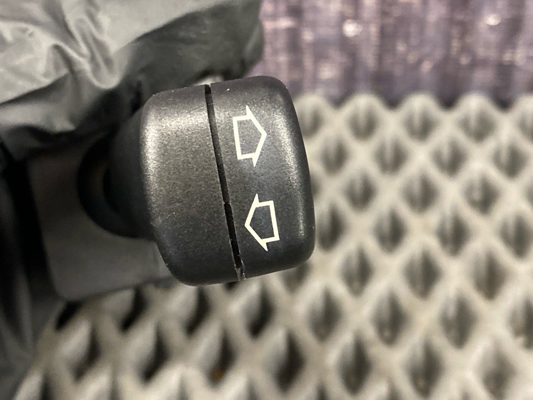 Подрулевой переключатель, 460 рублей, Красноярск