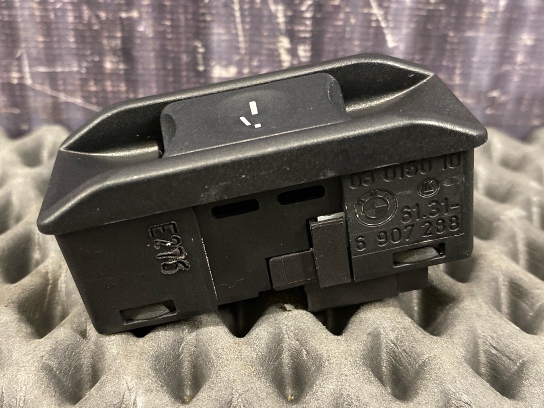 Кнопка люка, 1030 рублей, Красноярск