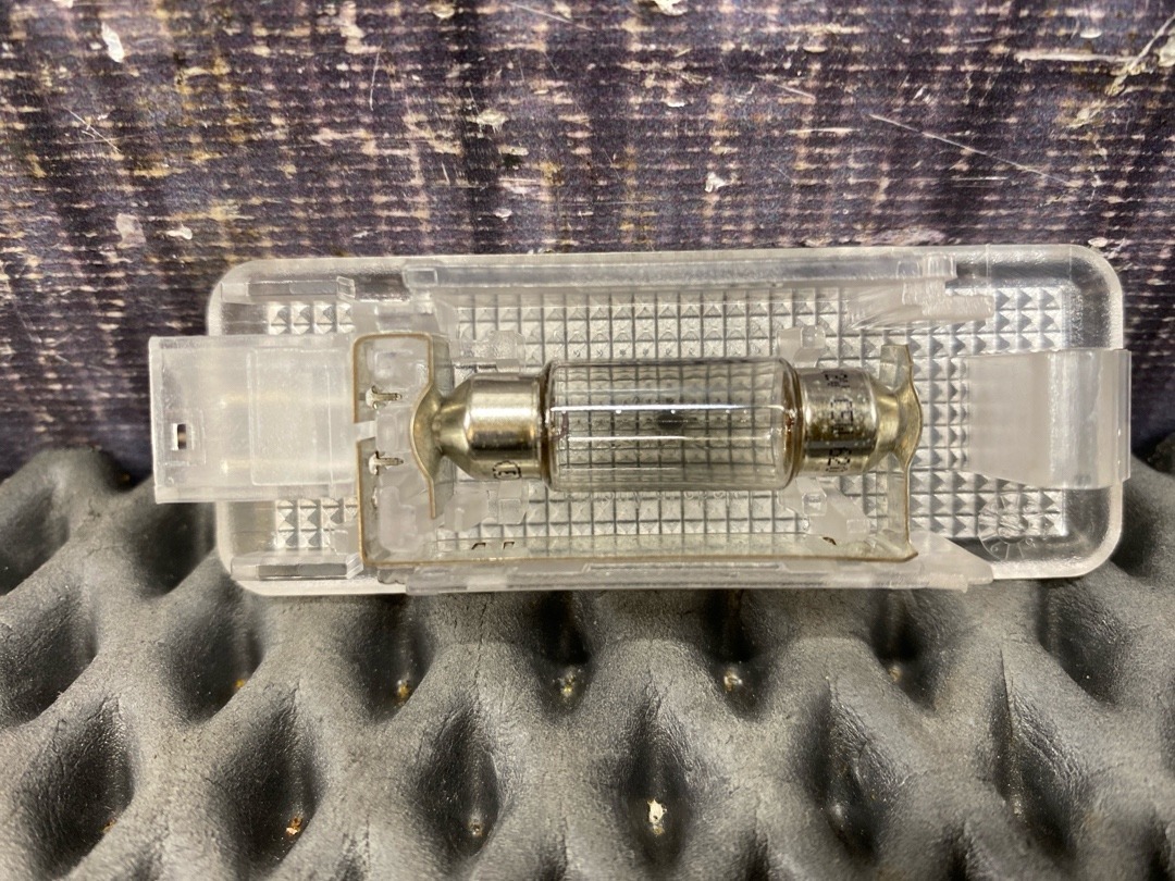 Плафон салона, 350 рублей, Красноярск