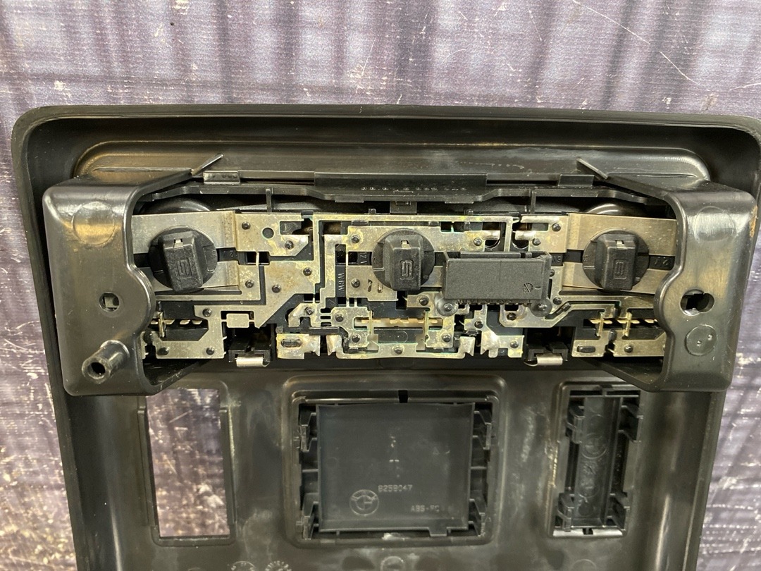 Комплект плафонов салона, 5880 рублей, Красноярск