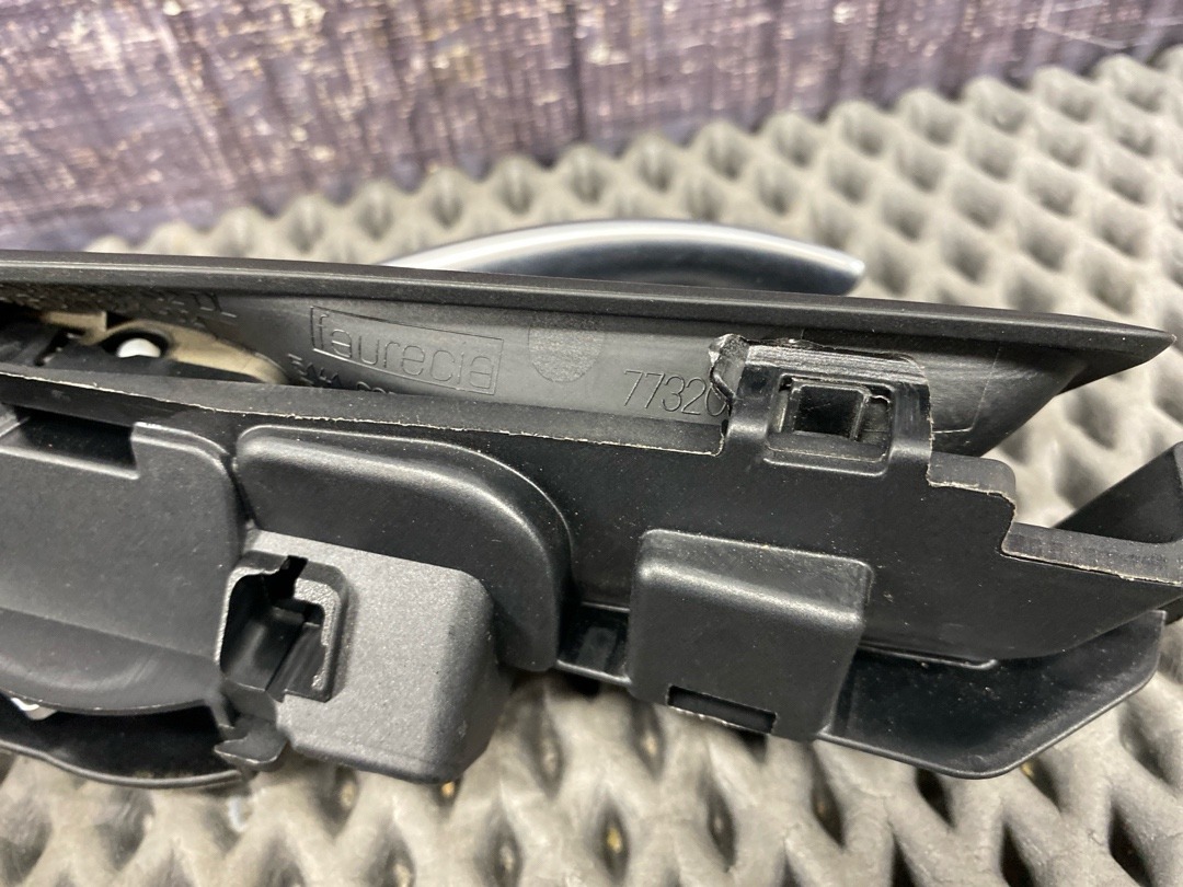 Комплект салонных ручек, 2760 рублей, Красноярск