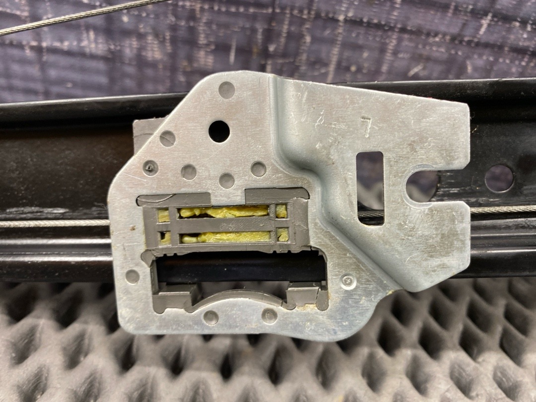 Стеклоподъемник, 2630 рублей, Красноярск