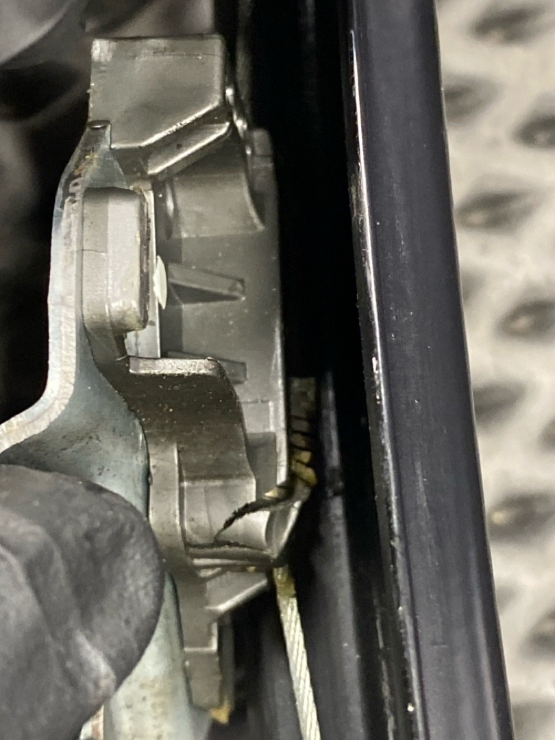 Стеклоподъемник, 2630 рублей, Красноярск