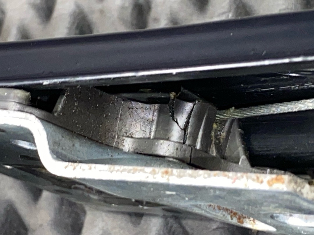 Стеклоподъемник, 2630 рублей, Красноярск