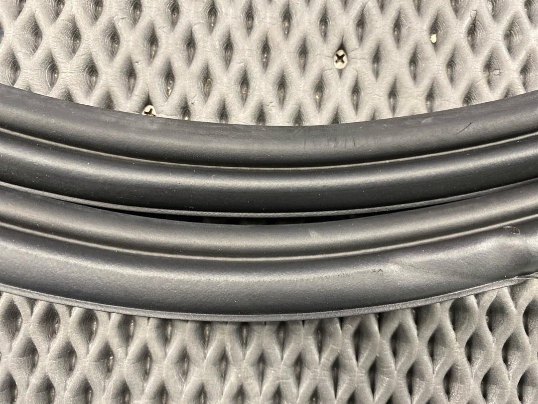 Уплотнитель крышки багажника, 1430 рублей, Красноярск