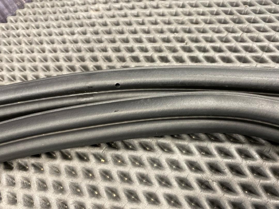 Уплотнитель крышки багажника, 1430 рублей, Красноярск