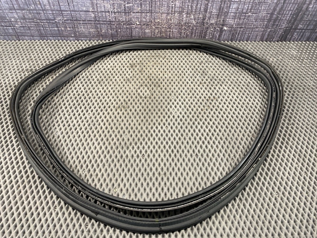 Уплотнитель крышки багажника, 1430 рублей, Красноярск