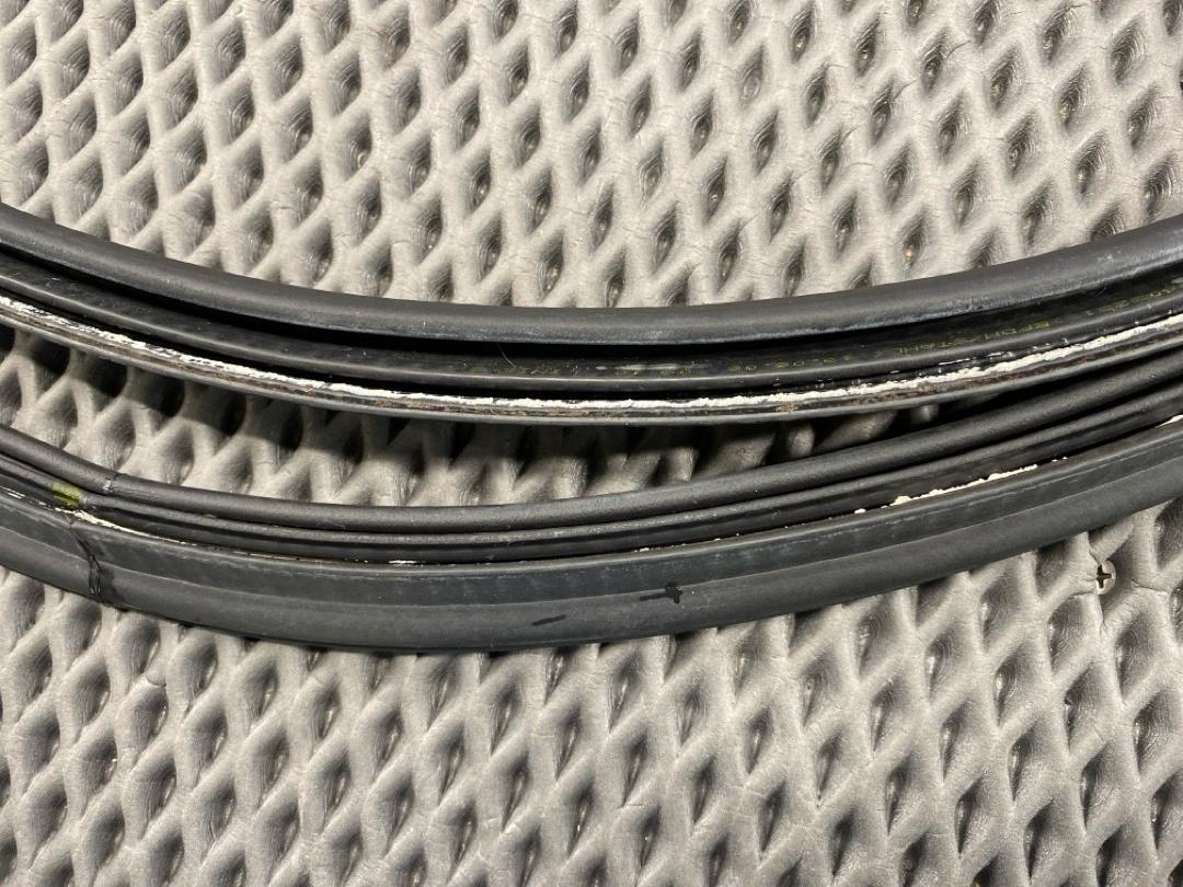 Уплотнитель крышки багажника, 1430 рублей, Красноярск