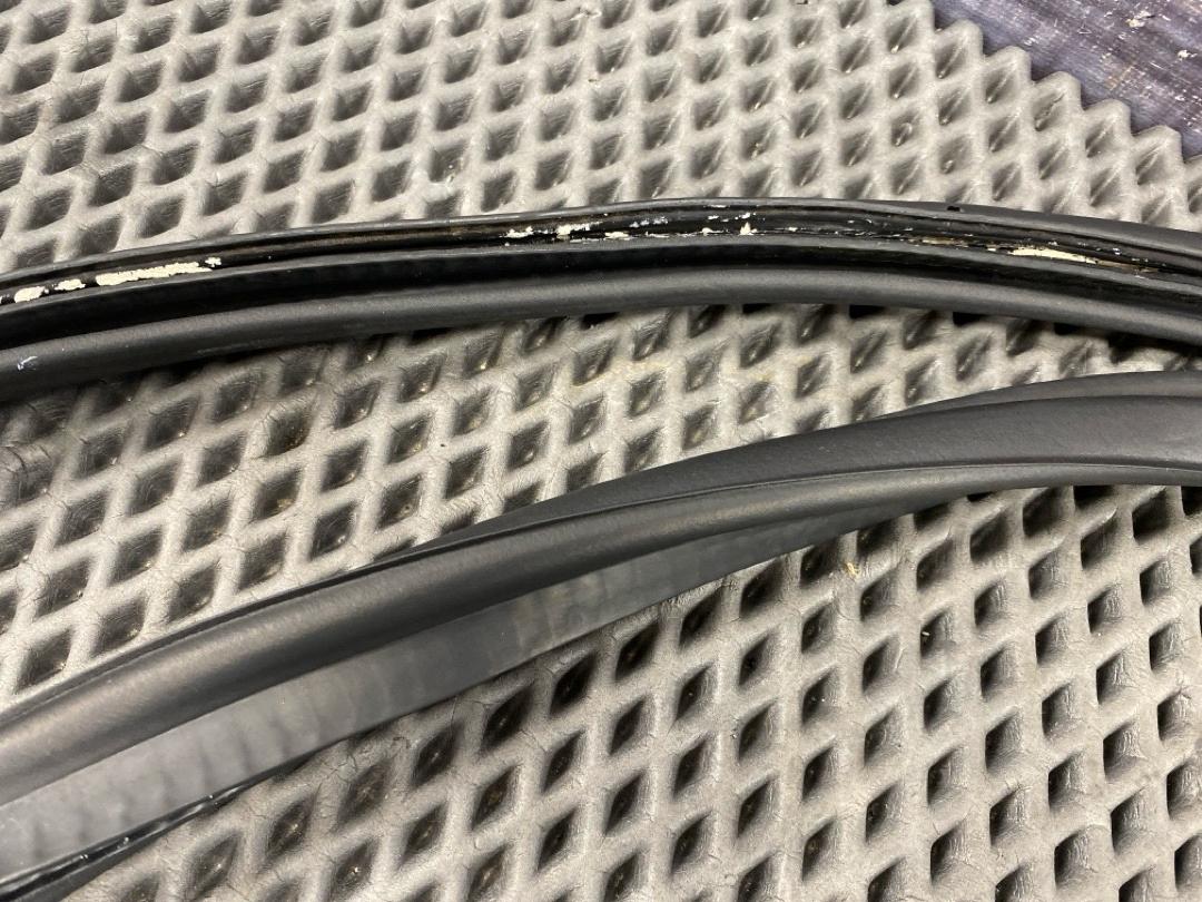 Уплотнитель крышки багажника, 1430 рублей, Красноярск