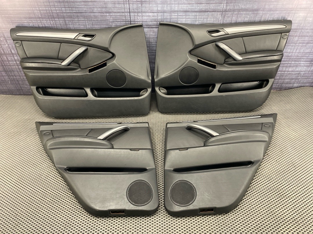 Комплект обшивок дверей, 16210 рублей, Красноярск