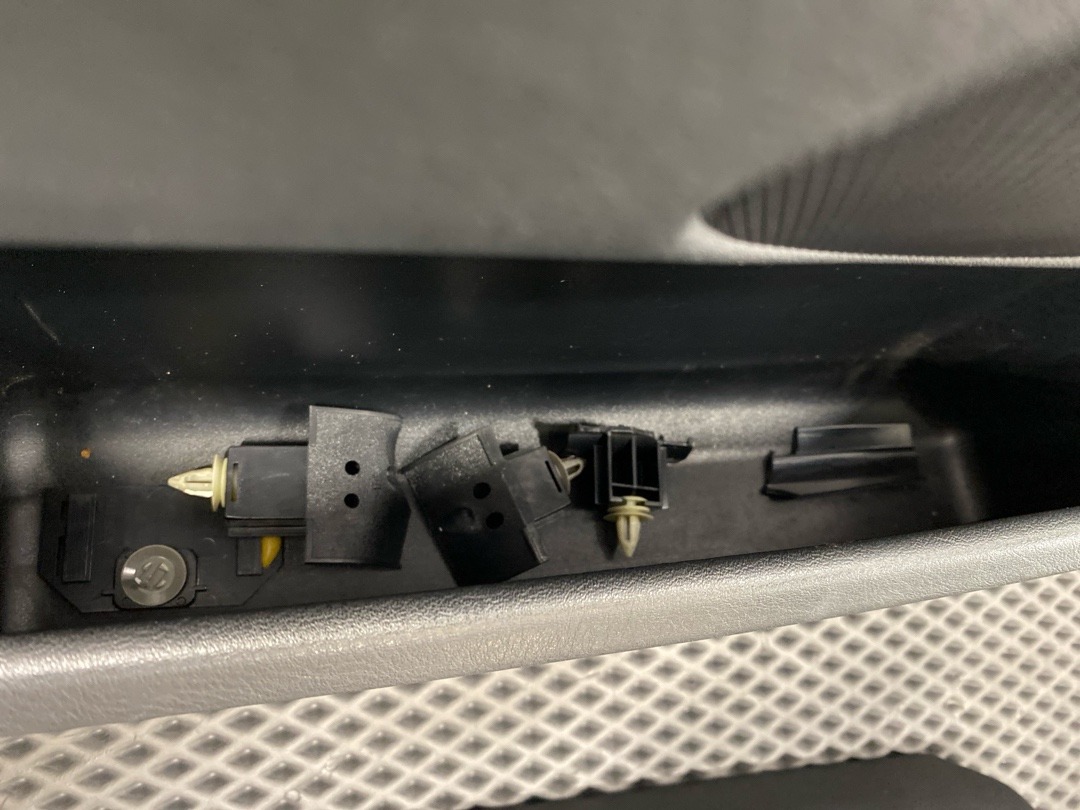 Комплект обшивок дверей, 16210 рублей, Красноярск