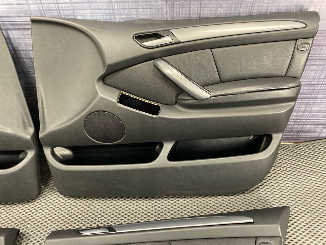 Комплект обшивок дверей, 16210 рублей, Красноярск