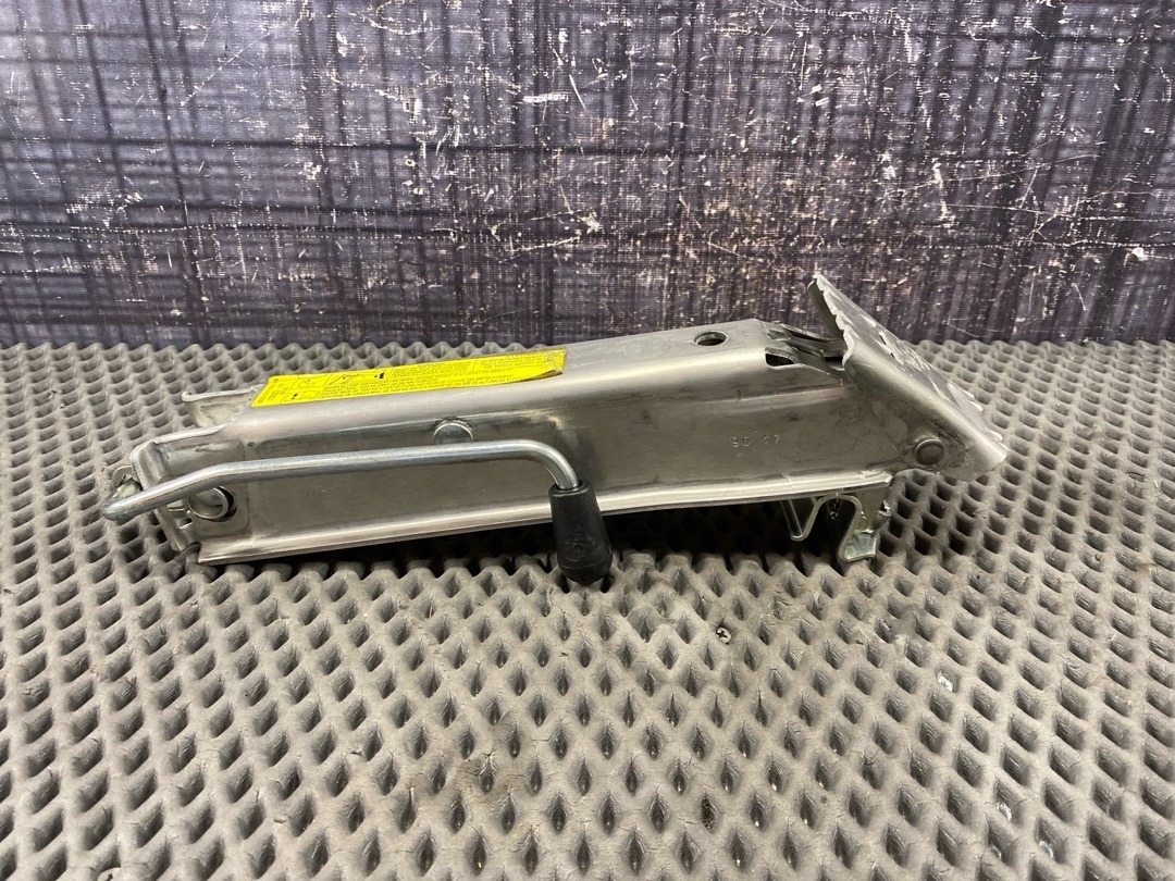 Домкрат, 2970 рублей, Красноярск