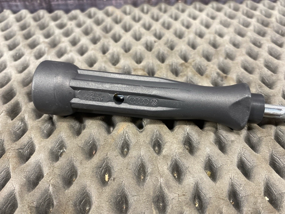 Отвертка, 720 рублей, Красноярск