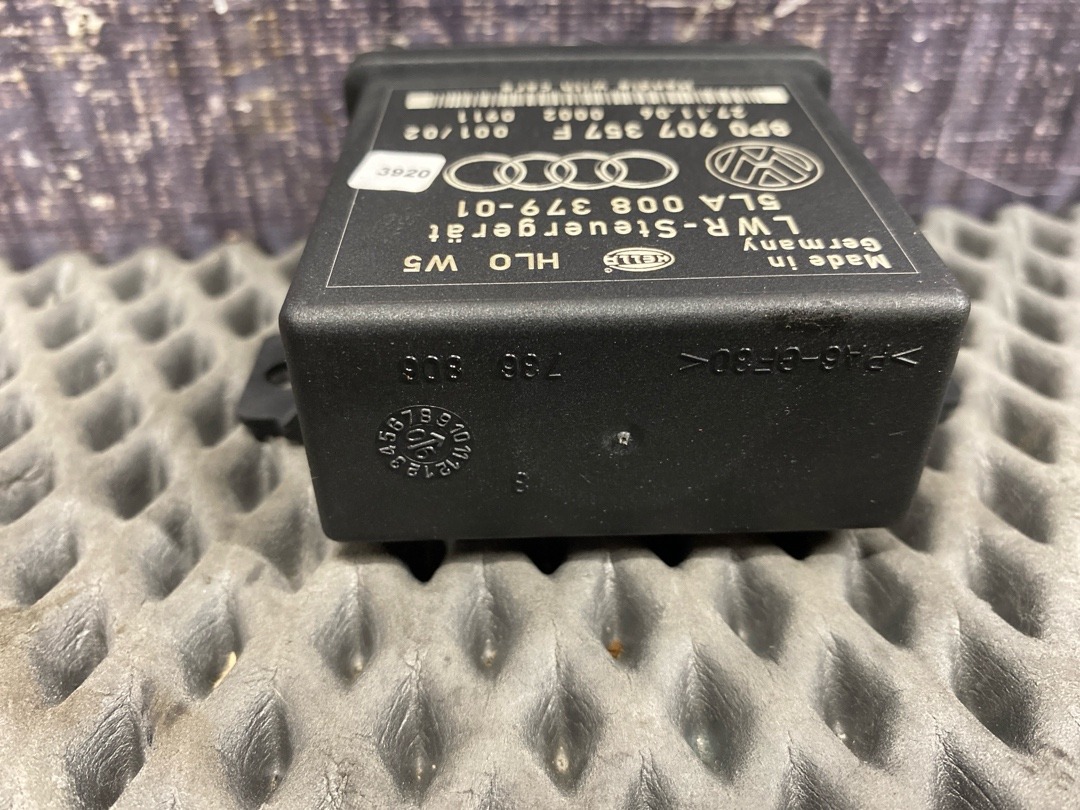 Блок управления корректором фар, 1320 рублей, Красноярск