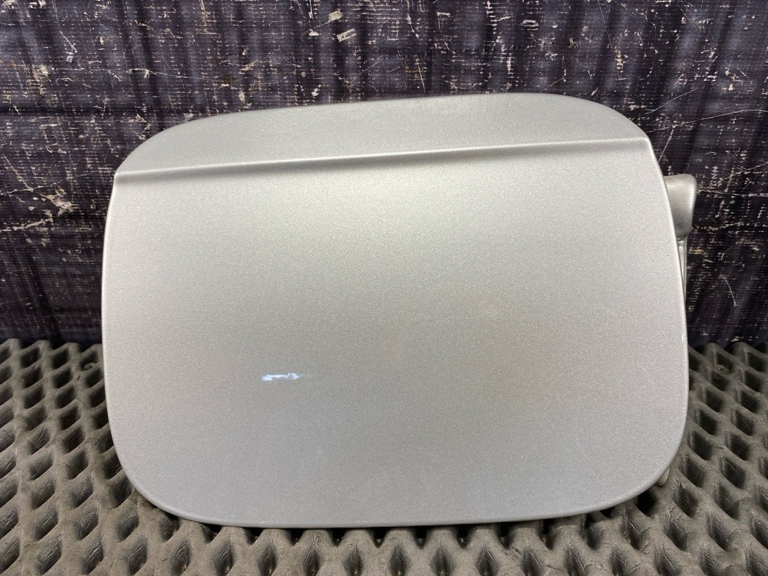 Лючок бензобака, 990 рублей, Красноярск