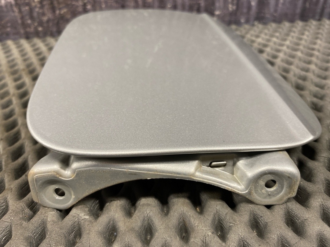 Лючок бензобака, 990 рублей, Красноярск