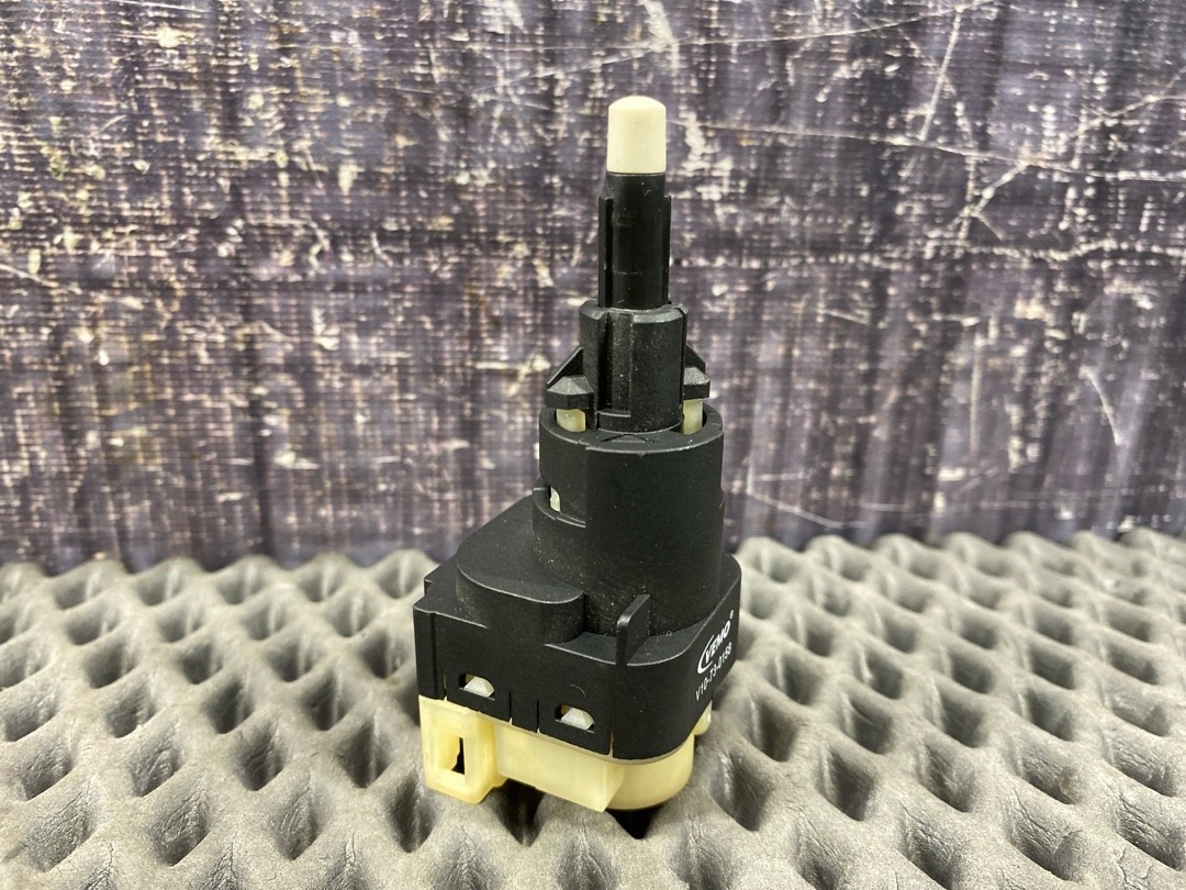 Концевик педали тормоза, 730 рублей, Красноярск