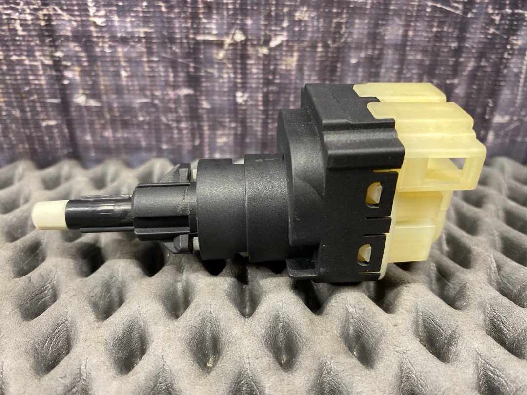 Концевик педали тормоза, 730 рублей, Красноярск