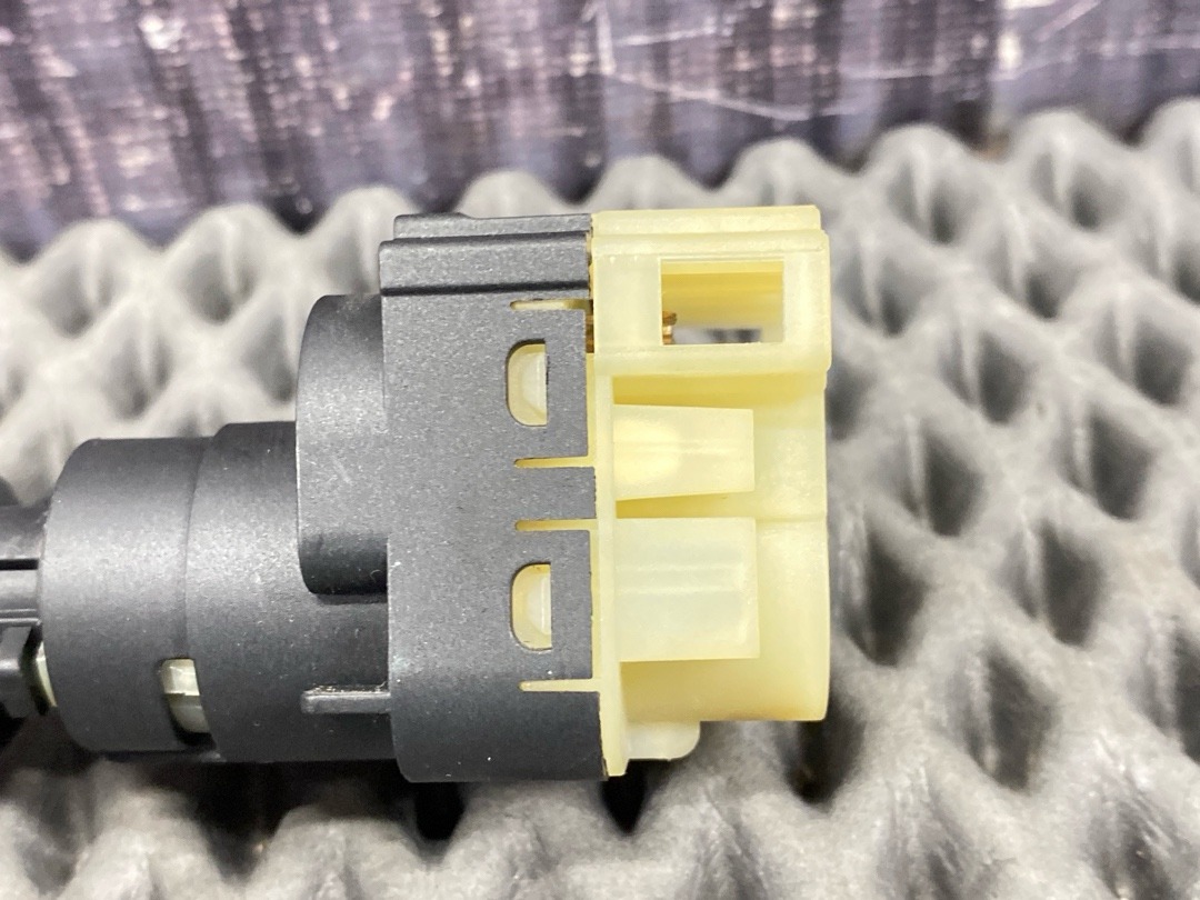 Концевик педали тормоза, 730 рублей, Красноярск