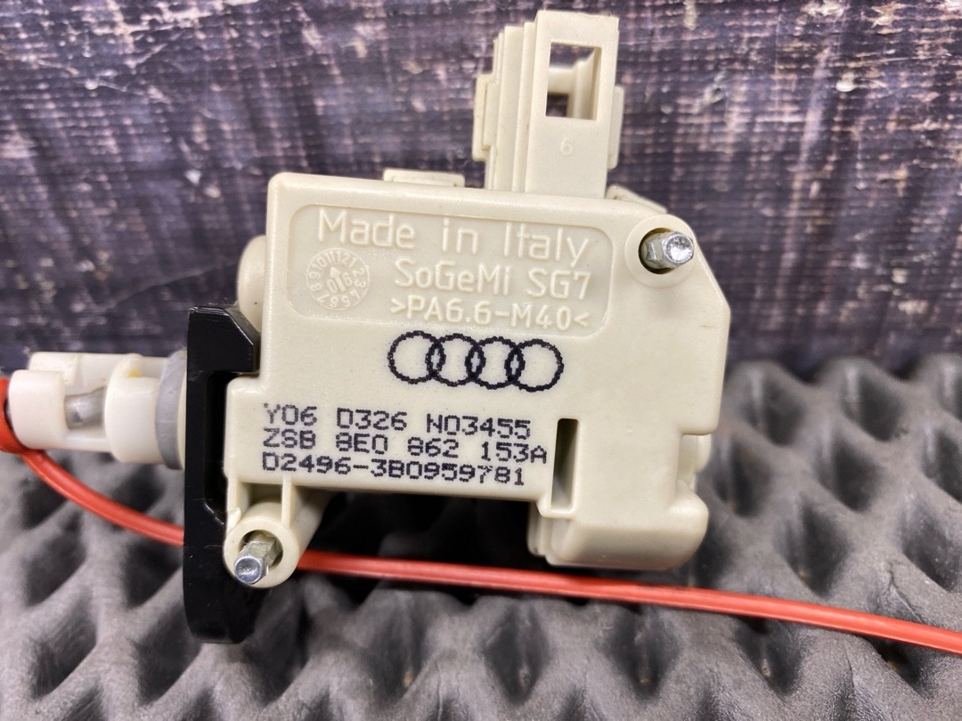 Замок лючка бензобака, 930 рублей, Красноярск