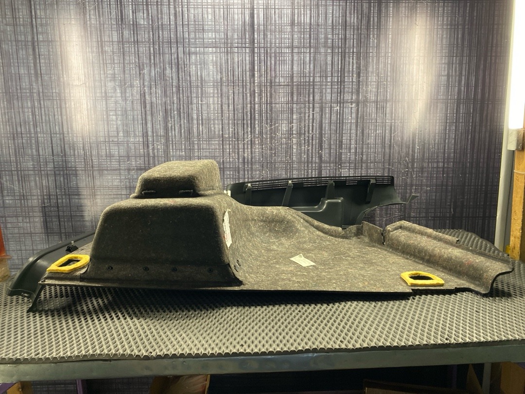 Обшивка багажника, 1920 рублей, Красноярск