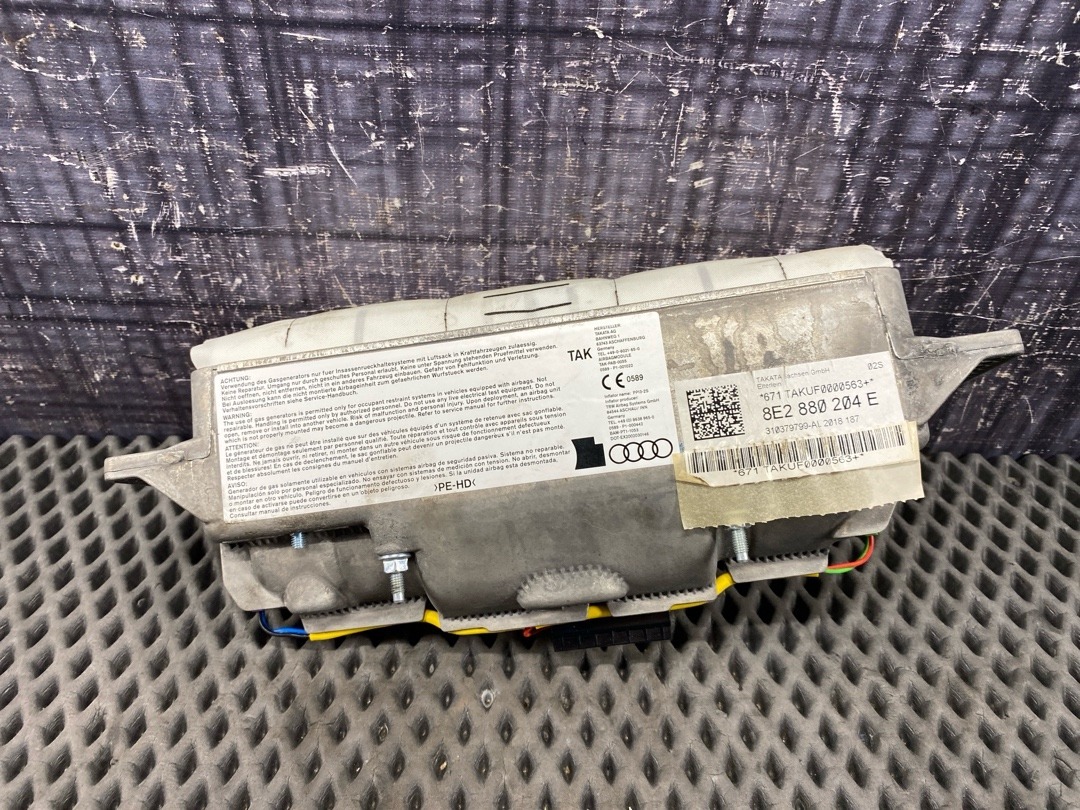 Подушка безопасности, 1620 рублей, Красноярск