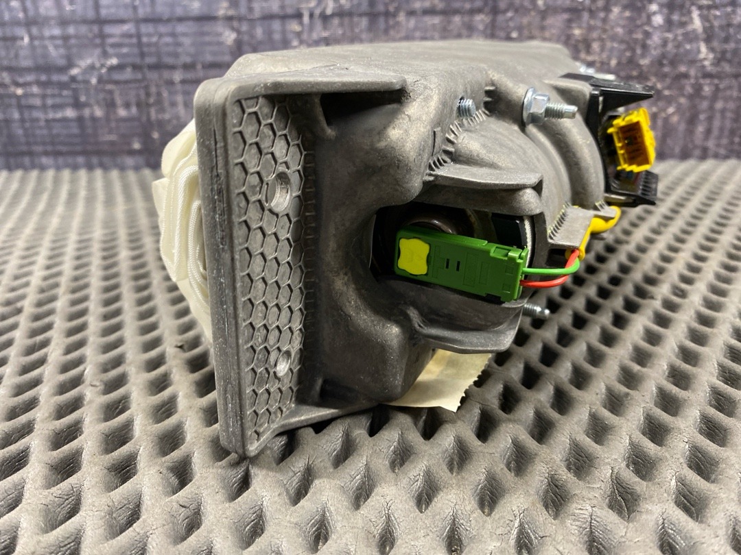 Подушка безопасности, 1620 рублей, Красноярск