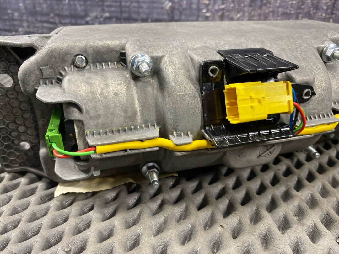 Подушка безопасности, 1620 рублей, Красноярск