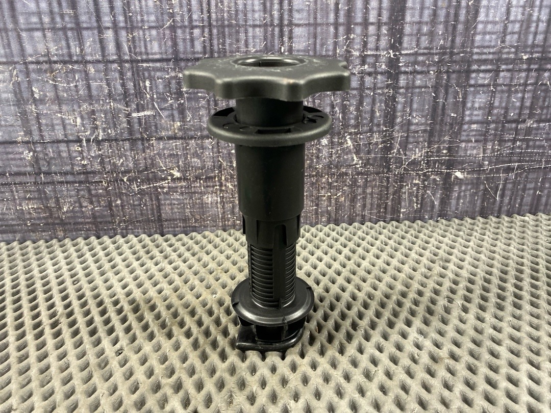 Крепление запасного колеса, 1030 рублей, Красноярск